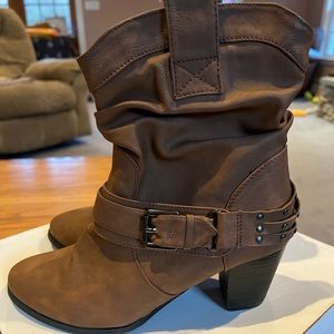 Aldo Baena Boot - Brown, size 8